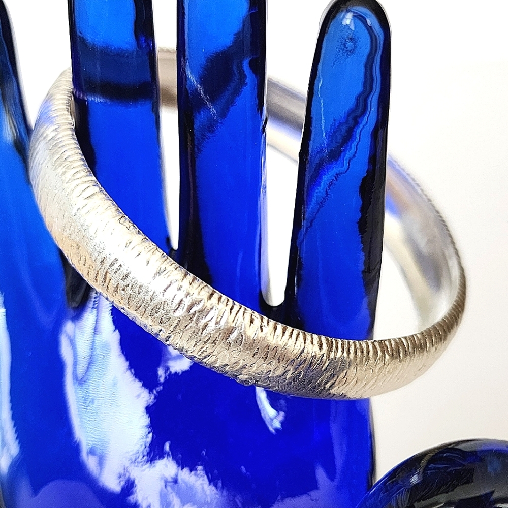 Silvertone Textured Circular Bangle Bracelet - image 1